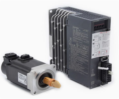 Mitsubishi HC-KFS73 Servoversterker AC borstelloze draaiende servomotor