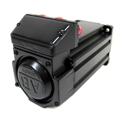 Allen-Bradley MPL-B320P-MJ22AA Kinetix MPL Servomotor met lage traagheid