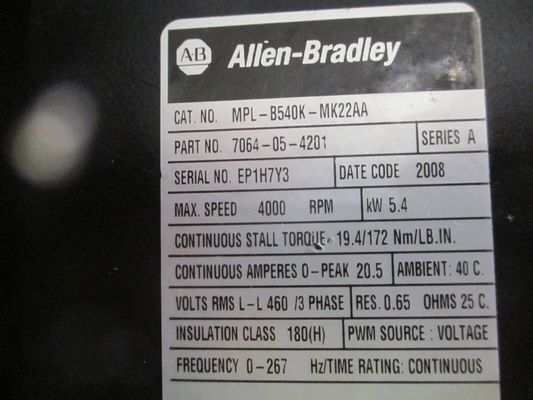 Allen-Bradley MPL-B540K-MJ22AA MPL-serie MPL 480V AC roterende servomotor