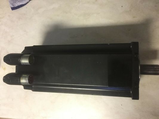 Alleen-Bradley MPL-B1304E-SJ74AA MP-serie MPM 480V AC roterende servomotor