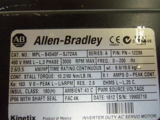 Alleen-Bradley MPL-B4540F-SJ2AA MPL-serie MPL 480V wisselstroom servomotor