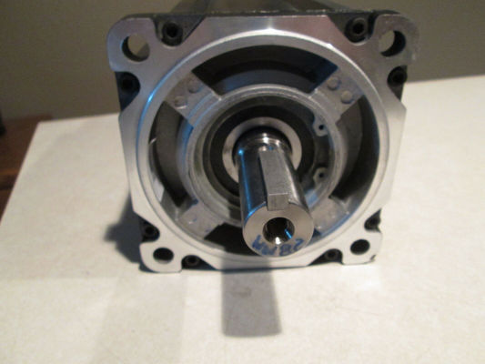 Allen-Bradley MPM-B1651C-MJ72AA MPM-serie MPM 480V AC-roterende servomotor