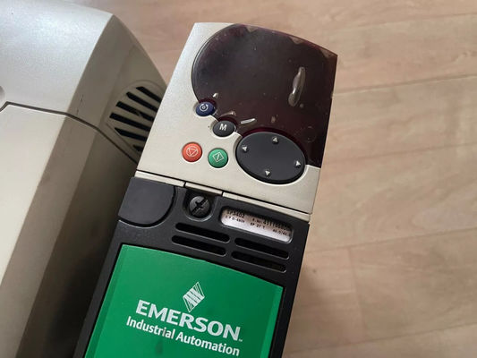 EMERSON SP3402 Beheertechnieken Emerson Unidrive Frequenzumrichter