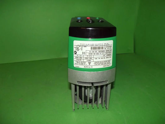 EMERSON UNI1402 Beheertechnieken Emerson Unidrive Frequenzumrichter