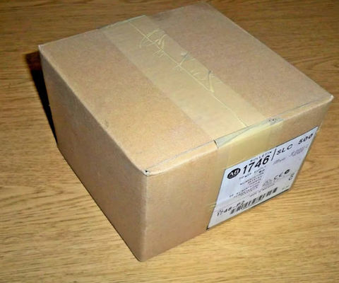 Allen-Bradley 1746-P2 SLC 500 Rack Mount Stroomvoorziening 120/240V AC, 5A