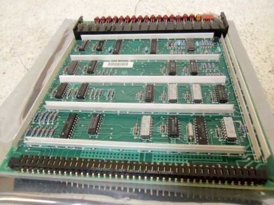 General Electric DS3800HLOC Hulpinterfacepaneel voor industriële toepassingen