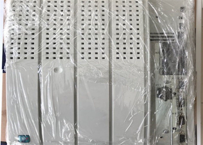 Lenzeevs9328-esv004 SERVOcontrolemechanisme 9300 REEKSEN 400/480 VAC 22-30 kW (29.5-40.2 HP)