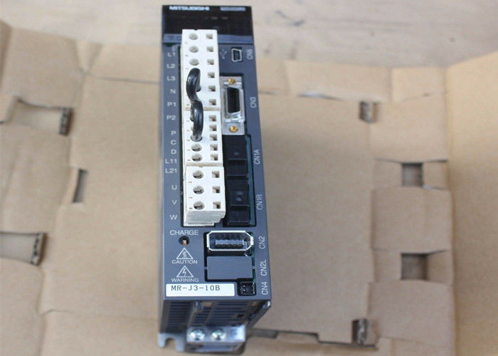 Van de de Reeks M.-j3-10B de Industriële AC Servoaandrijving van Mitsubishi Electric MELSERVO M.-J3 Versterker 100W