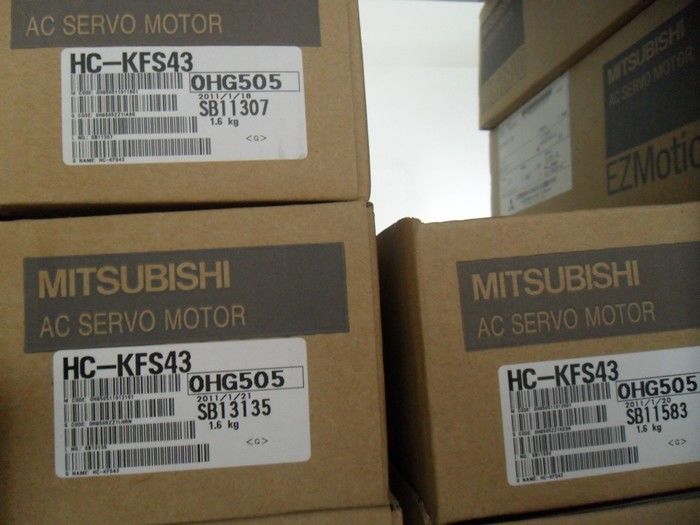 De Servomotor3.5kw 2000 t/min 3,5 Output van Mitsubishi hc-UFS352 Melservo HC
