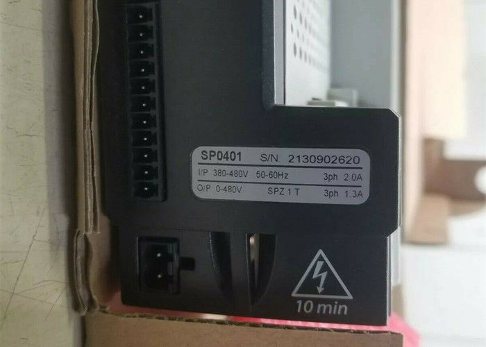 De Technieken0.37kw AC Aandrijving SP0401 NIEUW Emerson Unidrive SP 0-480V 3PH van de Nideccontrole