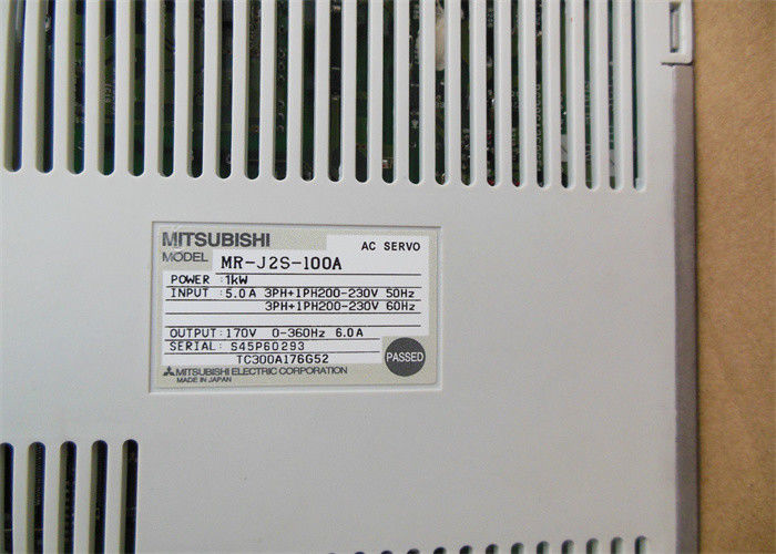 De driefasen1kw AC Servo NIEUWE Aandrijving van de de Versterker M.-j2s-100A Servomotor van MITSUBISHI