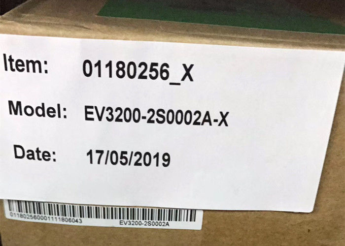 De Omschakelaar EV3200-2S0002 A-X Nidec Emerson 0.2KW 1PH AC200-240V van controletechnieken voor lift