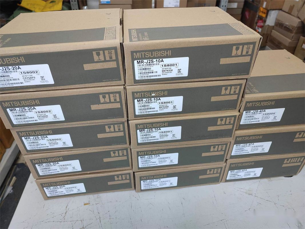 YASKAWA SGDH-08AE INDUSTRIAL SERVO DRIVER 750W 1N M 3000RPM NIB Nieuw Originaal