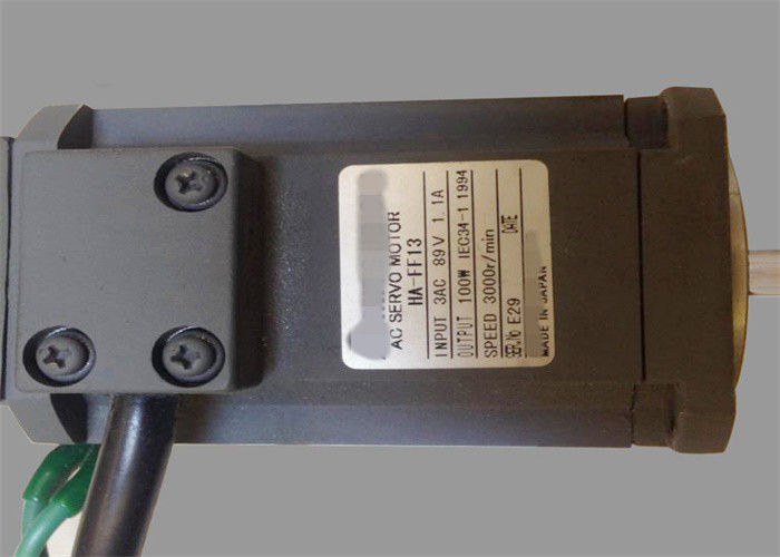Mitsubishi 100W AC SERVO MOTOR HA-FF13 Input 3AC 89V 1.1A Nieuw op voorraad
