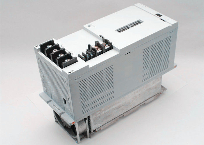 Mitsubishi MDS Melsec SERVO POWER SUPPLY MDS-B-CV-300 30.0KW Elektrische wisselstroom aandrijving NIEUW