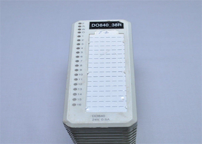 ABB S800 I/O-module DO840 digitale uitvoermodule 3BSE020838R1 NUWE of GEBRUIKTE