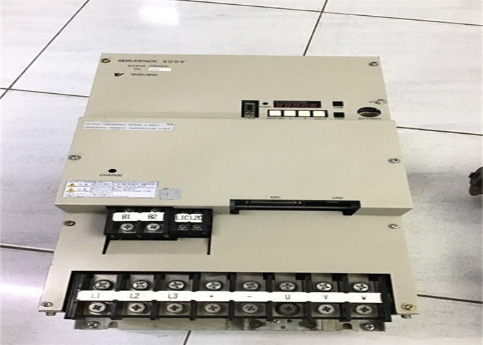 Yaskawa SGDM-1AADA-A AC Servo Drives gloednieuw in originele doos