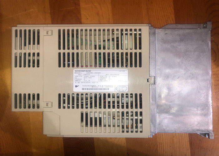 Nieuwe Yaskawa SGDB-20VD AC Servo Drives 230V Spanning Originele doos