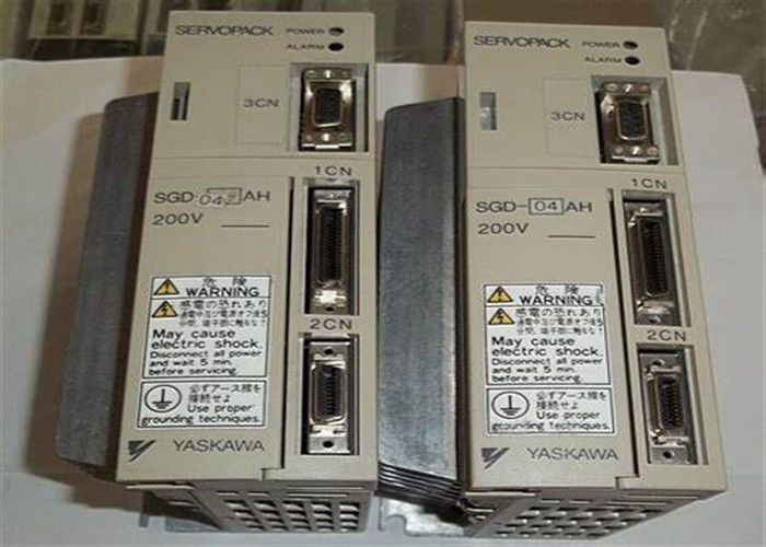Yaskawa SGD-04AH 200V AC Servo Drives Brand New In Originele Doos