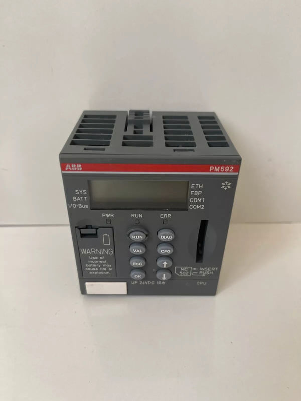24V ABB PM592-ETH Digitale IO-processor module Nieuwe originele doos