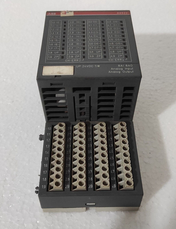 AX522 24V digitale PLC I O-module ABB gloednieuw in originele doos