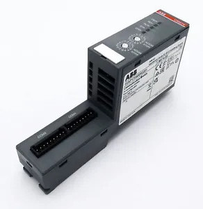 PLC-communicatiemodule CM574-RCOM ABB gloednieuw in originele doos