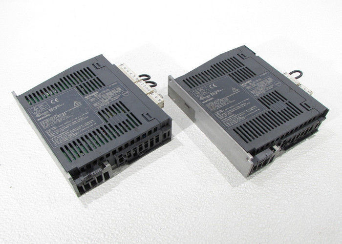 Van de de Reeks M.-j3-10B de Industriële AC Servoaandrijving van Mitsubishi Electric MELSERVO M.-J3 Versterker 100W
