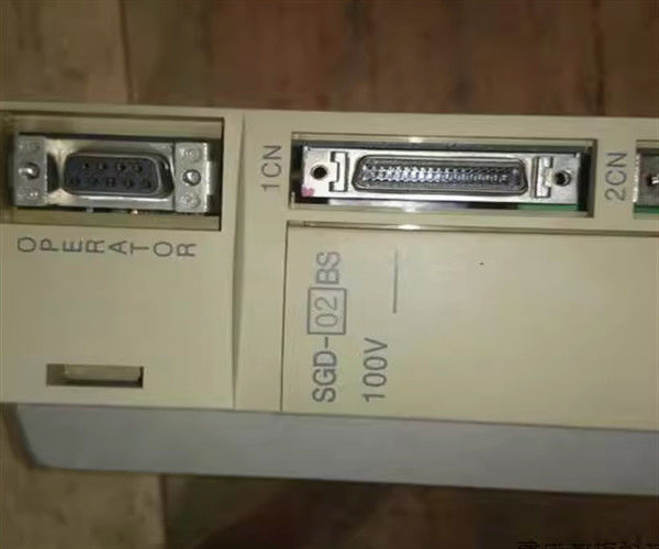 0.85kw Nominale uitslag AC servoversterker met 2000 RPM Nominale snelheid en 0-230V Uitgangsspanning