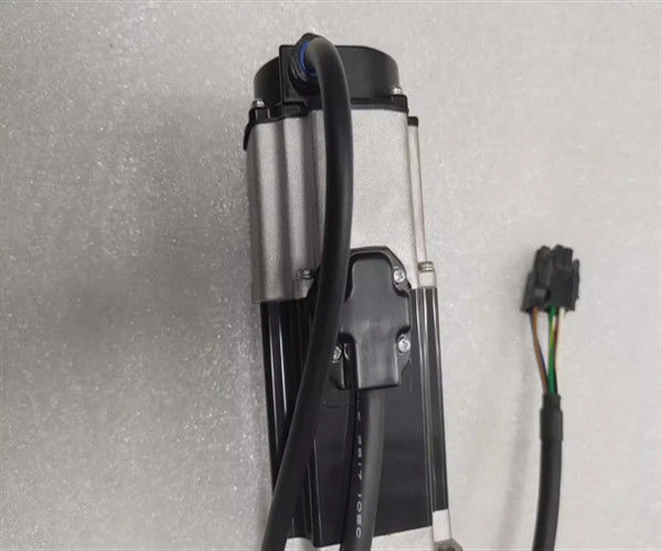 3 fase industriële servomotor met inertie 0,24-1,61x10 -4 kg.m2 en RoHS-conform