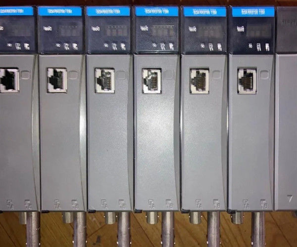 Honeywell ControlLogix Redundant ControlNet Interface Module Dual Part Number TC-CCR013 Reeksprotocollen ASCII Reeks