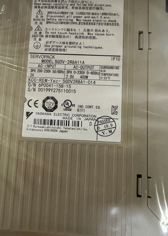 Yaskawa drijft SGDV-5R5A11A Electric Corporation 3ph 0-55 ° C 400W Japan
